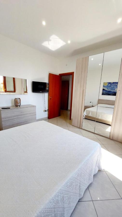 Summer Breeze Apartment - אבולה מראה חיצוני תמונה